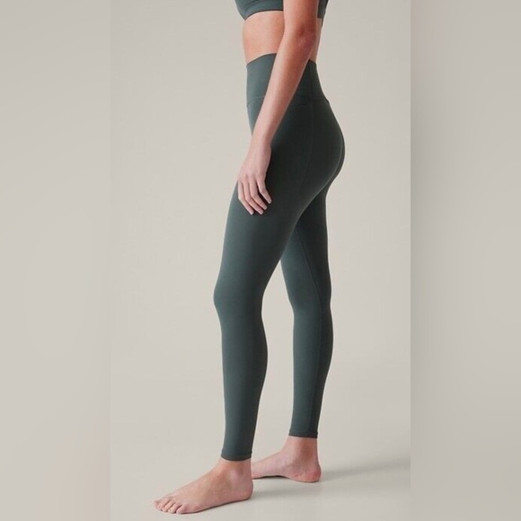 ATHLETA Transcend Stash Tight High Rise Bali Green Yoga Leggings 533673 EUC XS - Picture 3 of 12
